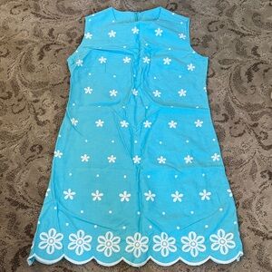 Vintage “Beeline” fashions sleeveless dress